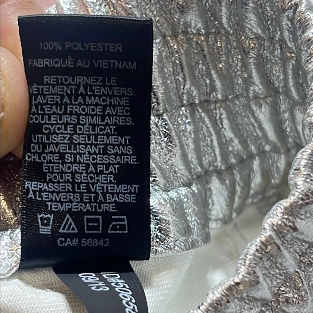 Express Silver Metallic Y2K Festival Shorts - Size Medium Pull On - Picture 7 of 9